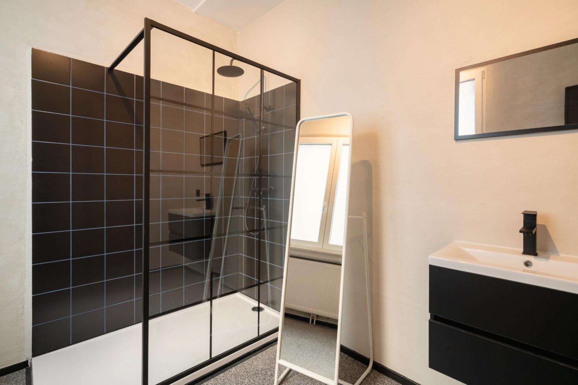 Antwerp City Center Two-Bedroom Apartments Exterior foto