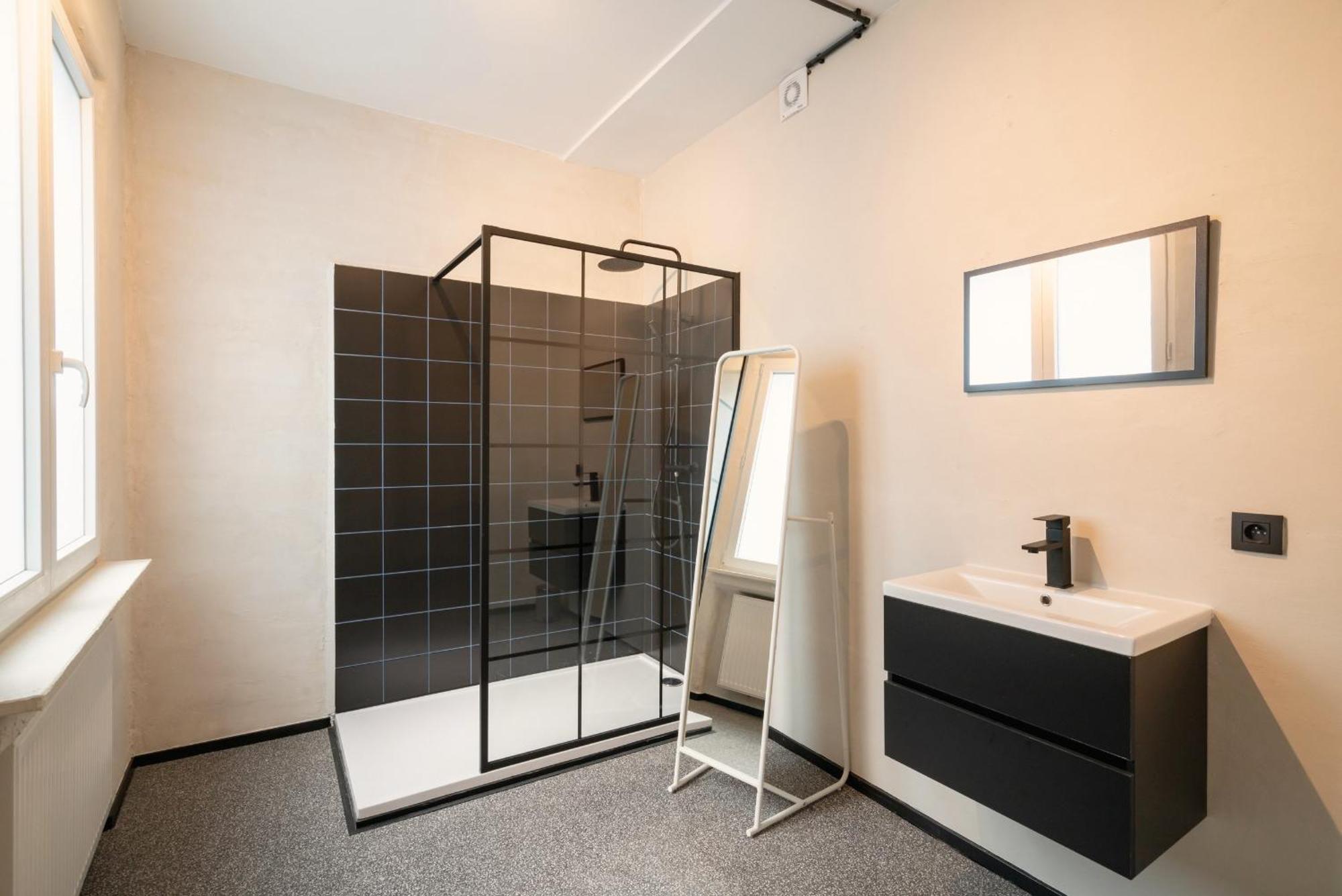 Antwerp City Center Two-Bedroom Apartments Exterior foto